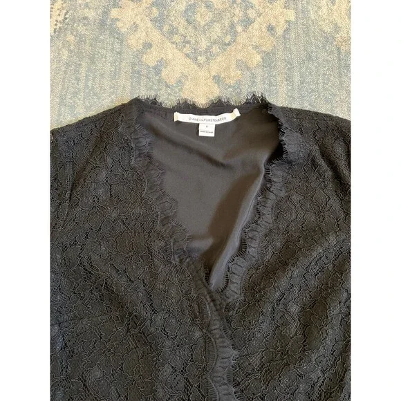 Diane von Furstenberg Shirt 6 Women Blk Lace Top ButtonUp Sheer Long Sleeve $298 - Picture 7 of 12